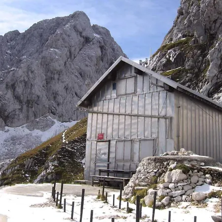Zavetisce Pod Spicko * Soča