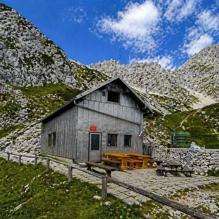 Zavetisce Pod Spicko Soča